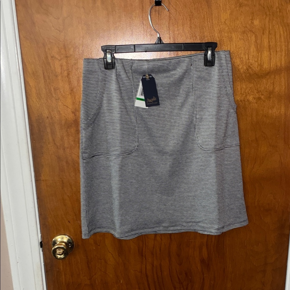 Elegant Gray Pencil Skirt